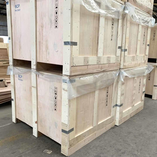 木箱包裝,上海木箱,木包裝箱,上海鋼邊箱,上海出口包裝箱,上海圍板箱